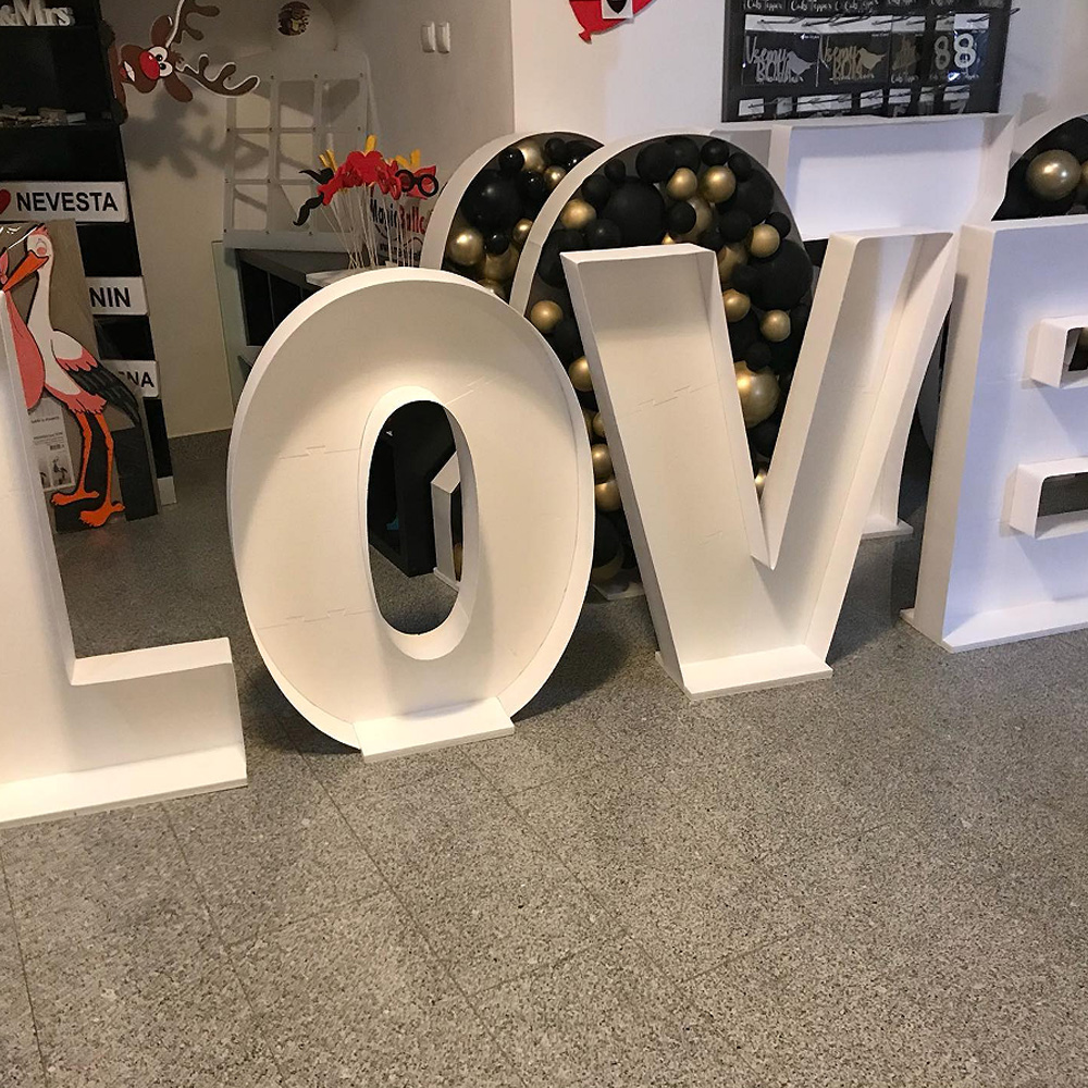 Mosaico Balões Caixa De Enchim - Wedding Z avaliação e preço